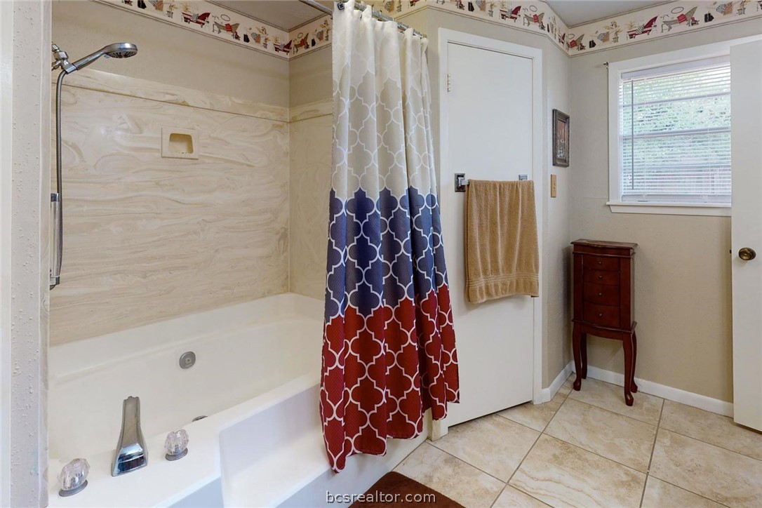3300 Big Bend Drive Property Photo 19