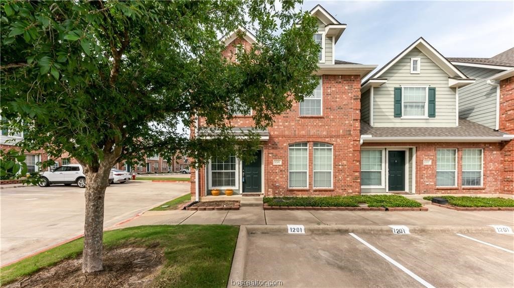 1001 Krenek Tap Road 1201 Property Photo