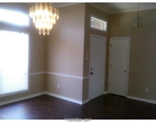 708 Hasselt Street Property Photo 4