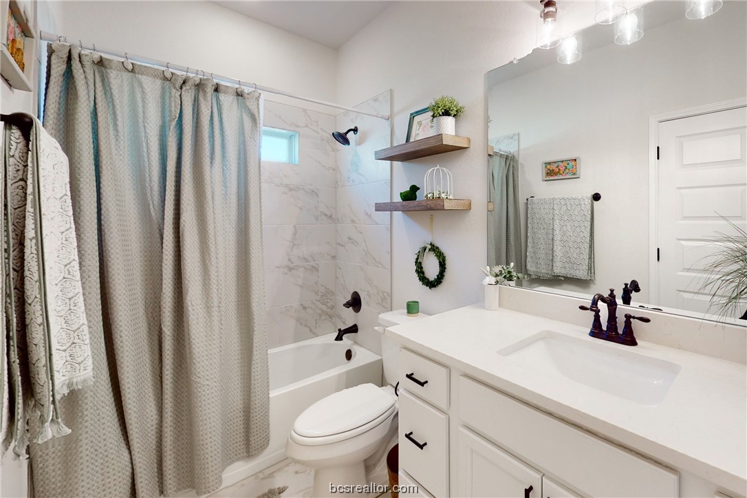 3196 Brady Court Property Photo 21