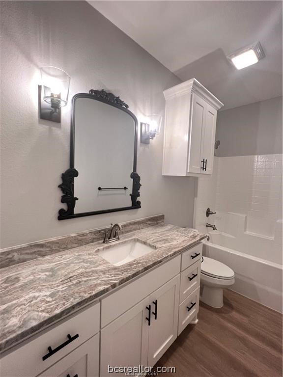 2151 Mountain Wind Loop Property Photo 16