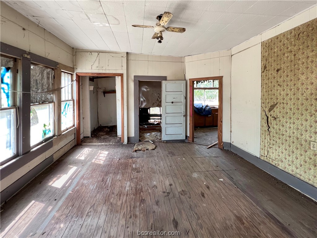 12177 State Highway 21 E Property Photo 7