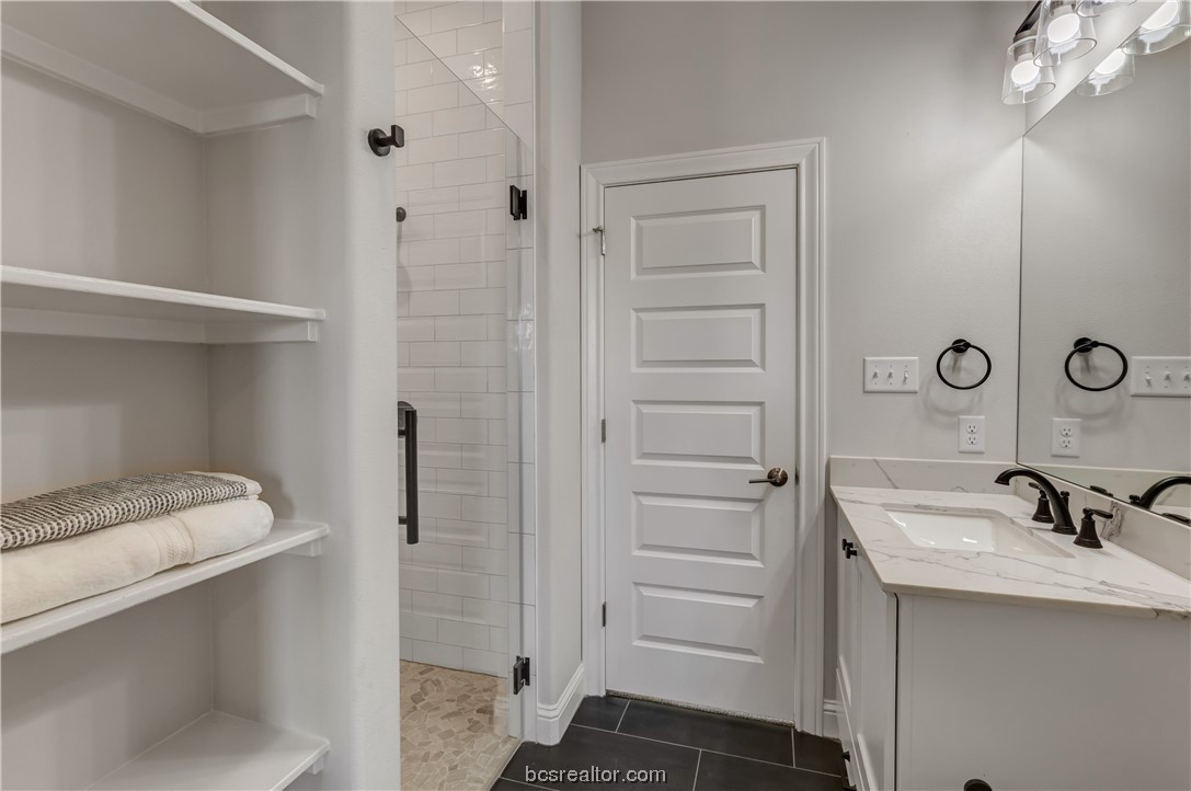 4245 Chukker Lane Property Photo 14