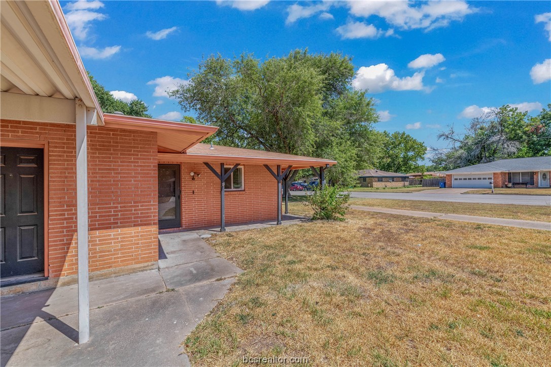 803 Victoria Street Property Photo 4