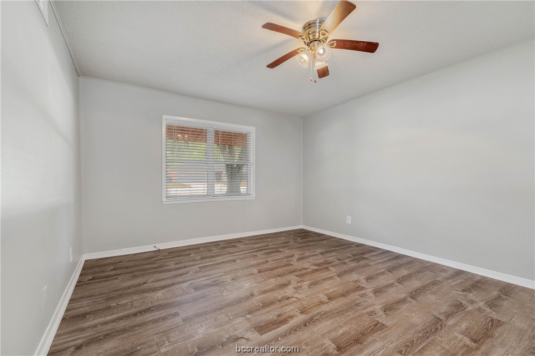 803 Victoria Street Property Photo 17