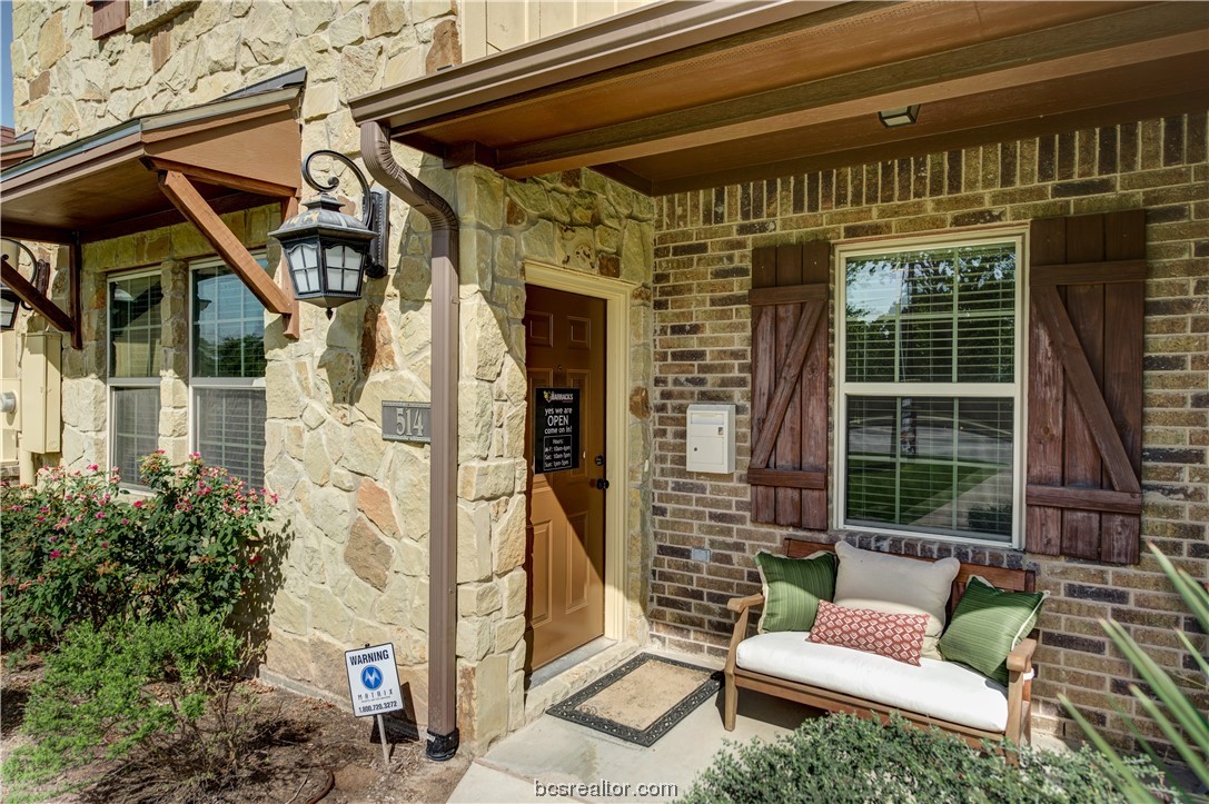403 Baby Bear Drive Property Photo 3