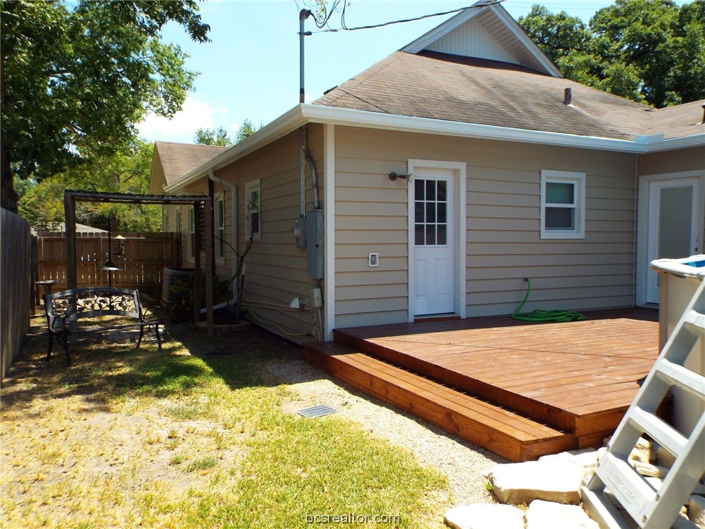 1311 Water Street Property Photo 32