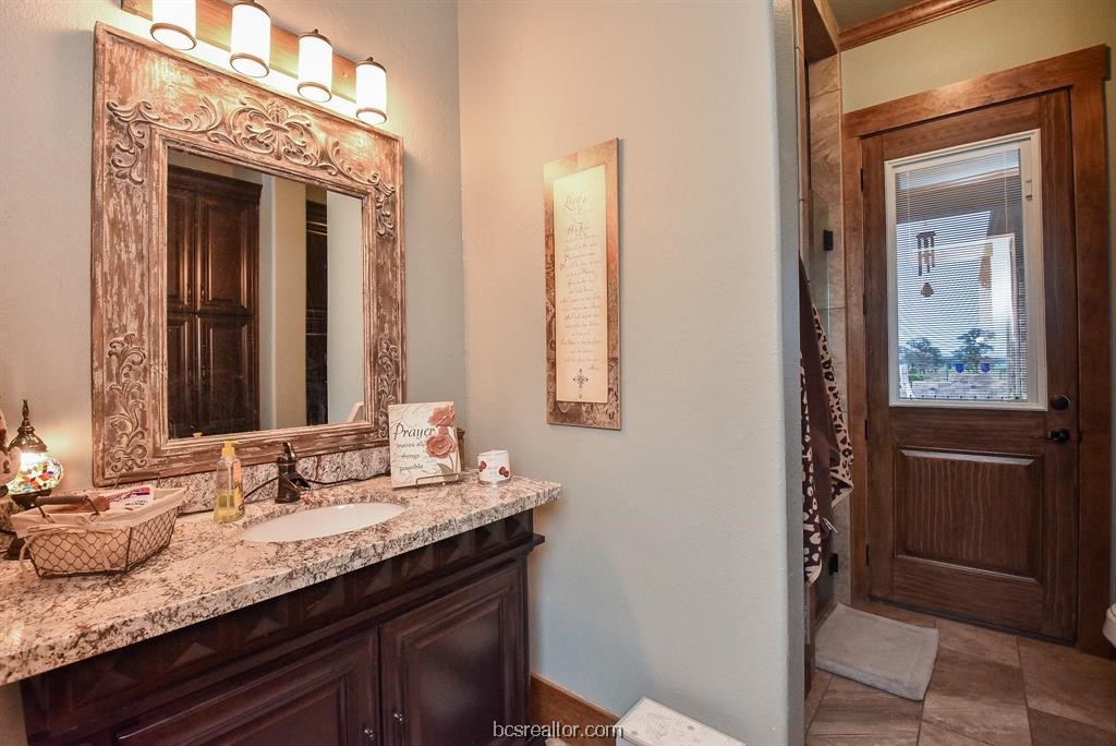 24590 Ajs Way Road Property Photo 30