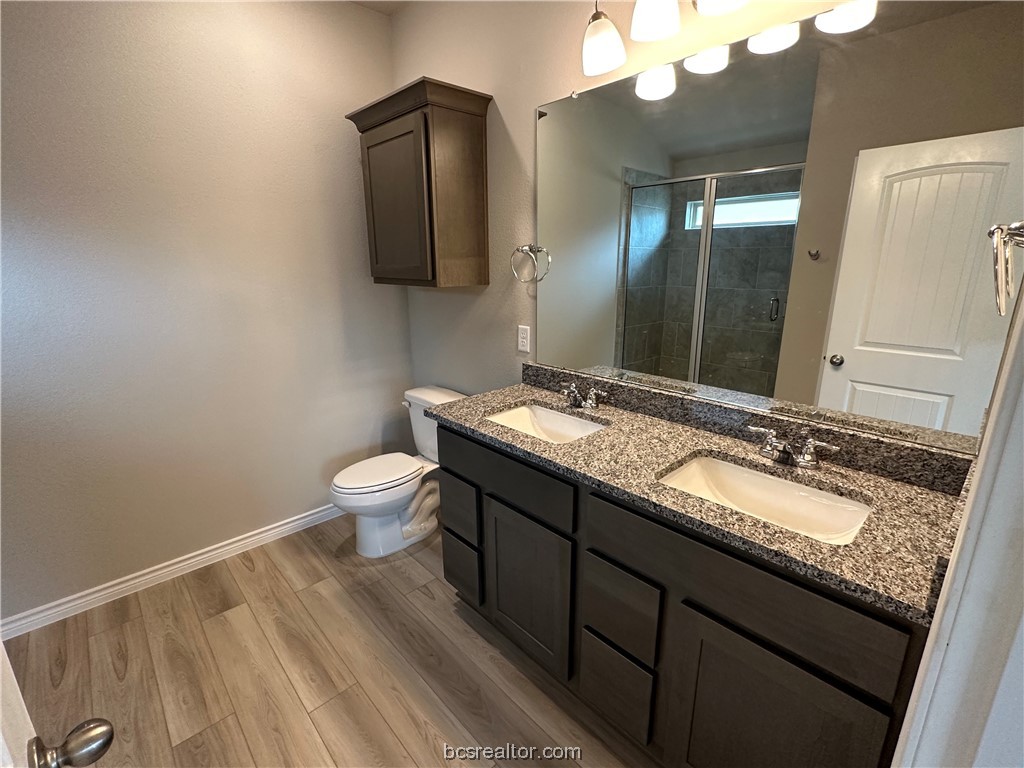 2107 Chief Street Property Photo 6