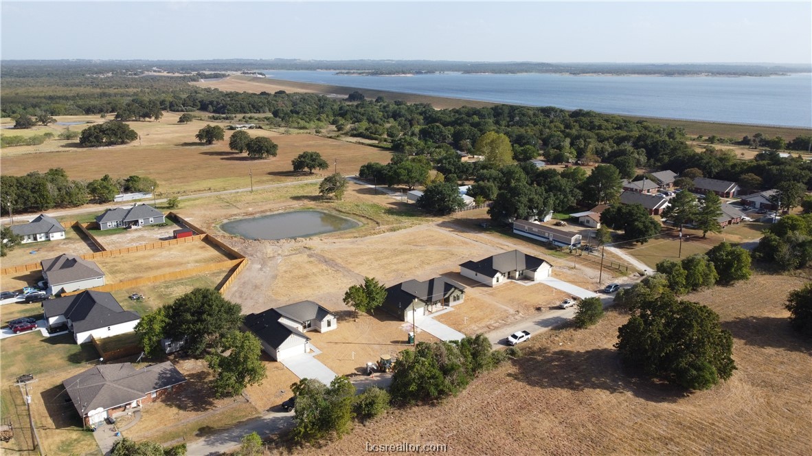 709 3rd Street Property Photo 3