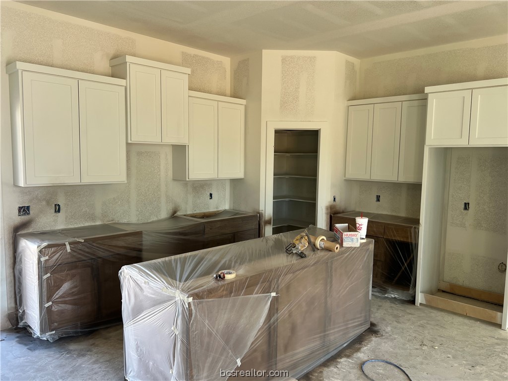 709 3rd Street Property Photo 4