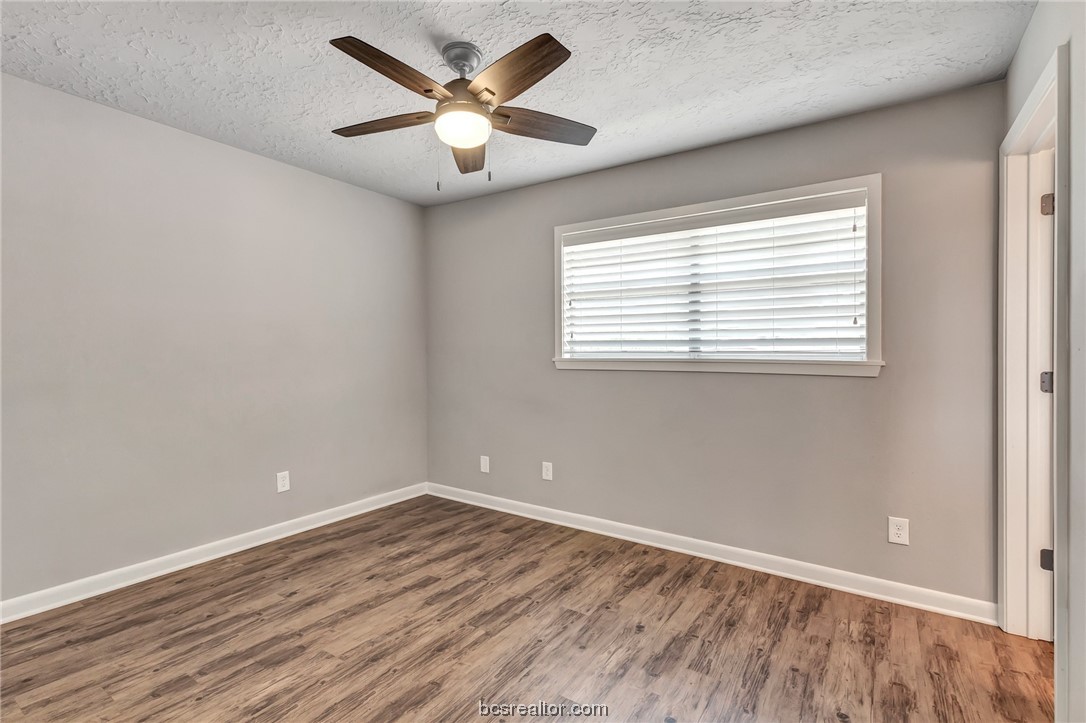 3906 Aspen Street Property Photo 11