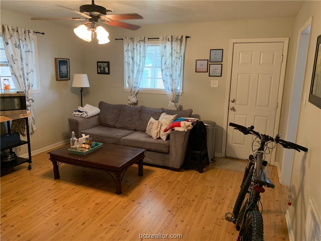 3906 Aspen Street Property Photo 18