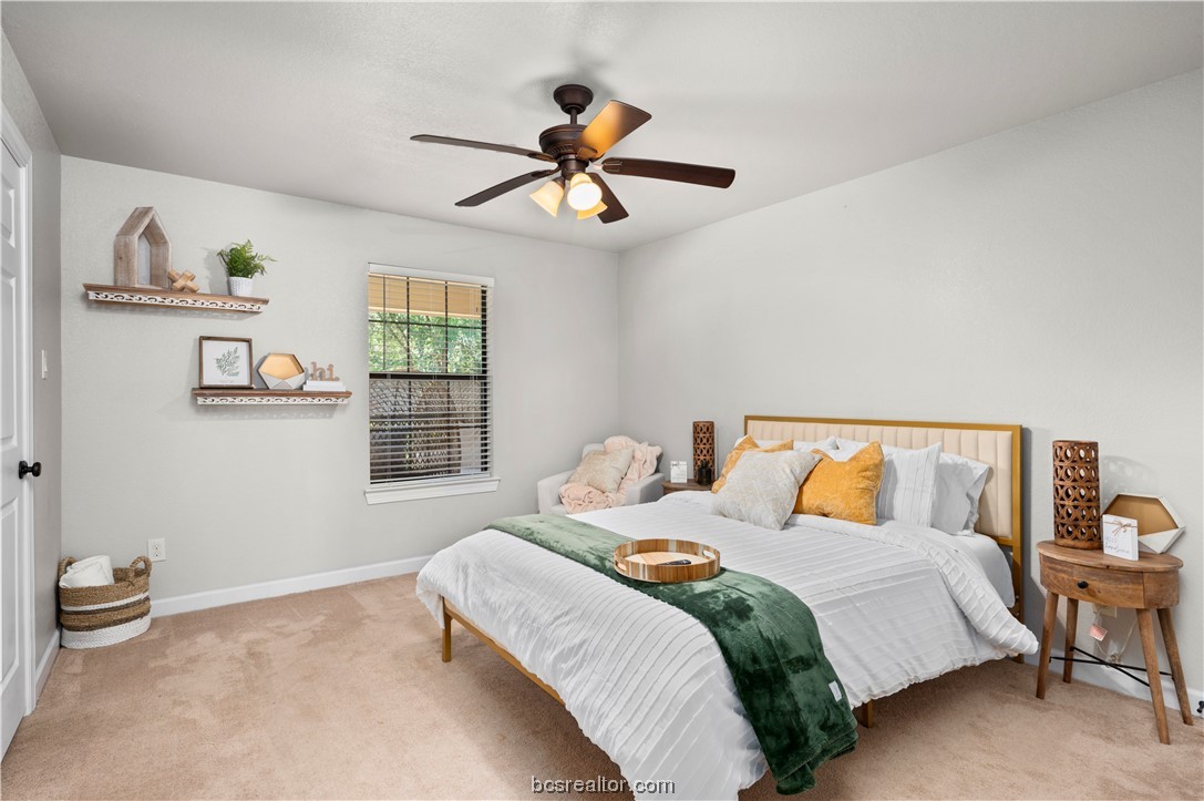 606 Sabine Property Photo 15