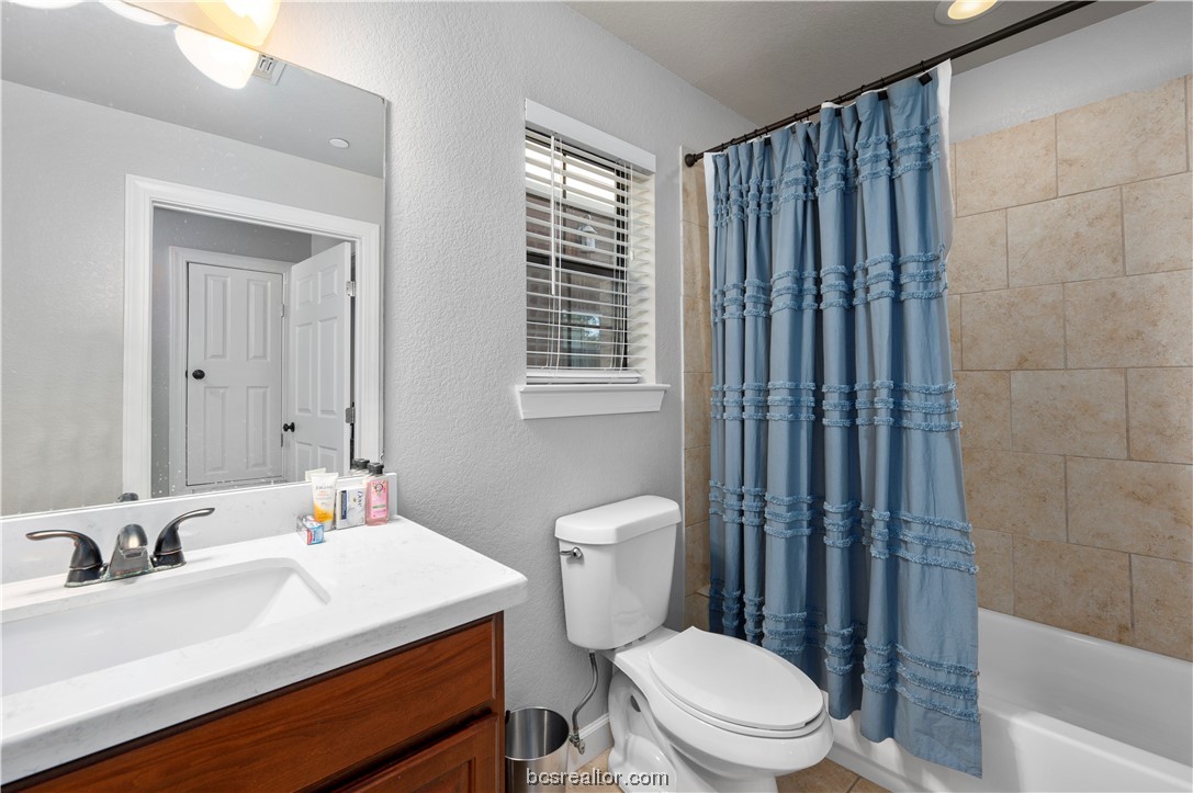 606 Sabine Property Photo 19