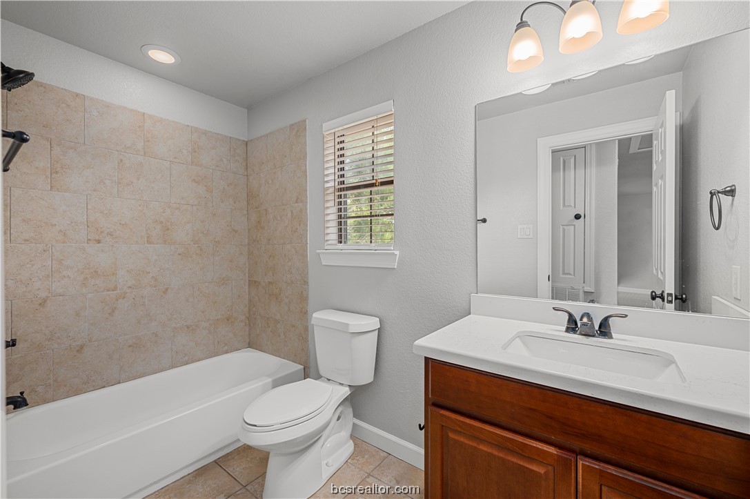 606 Sabine Property Photo 44
