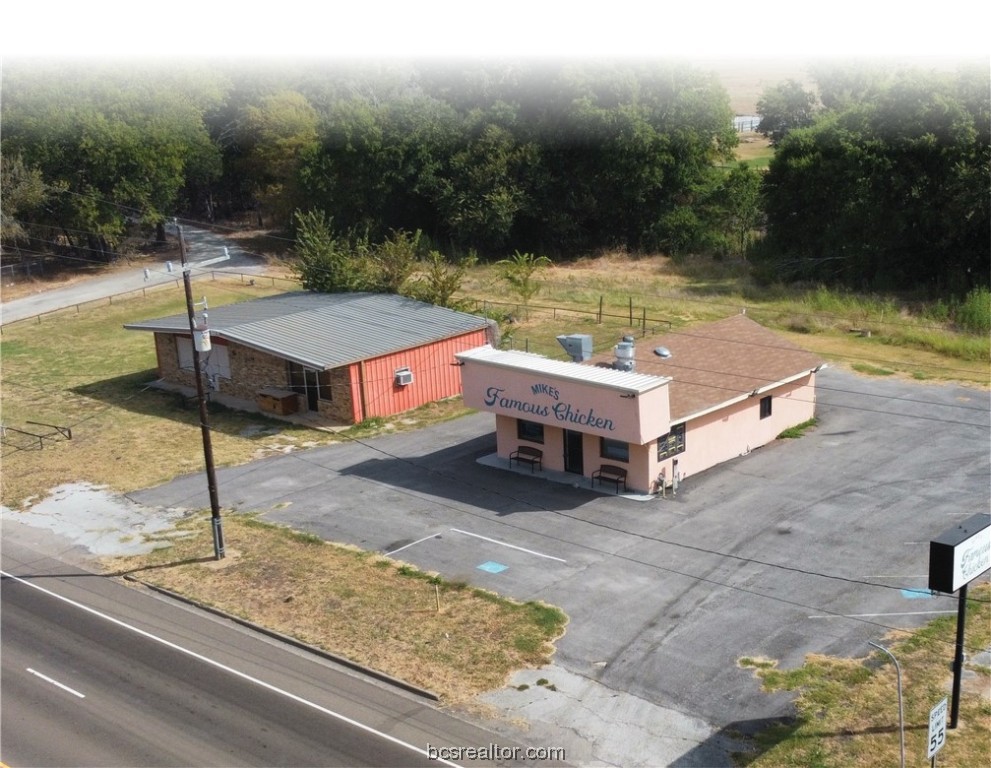 304 N Main St