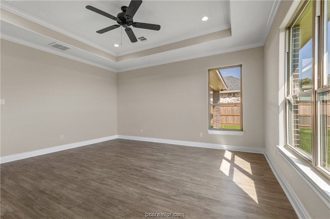 2912 Goldberg Drive Property Photo 18
