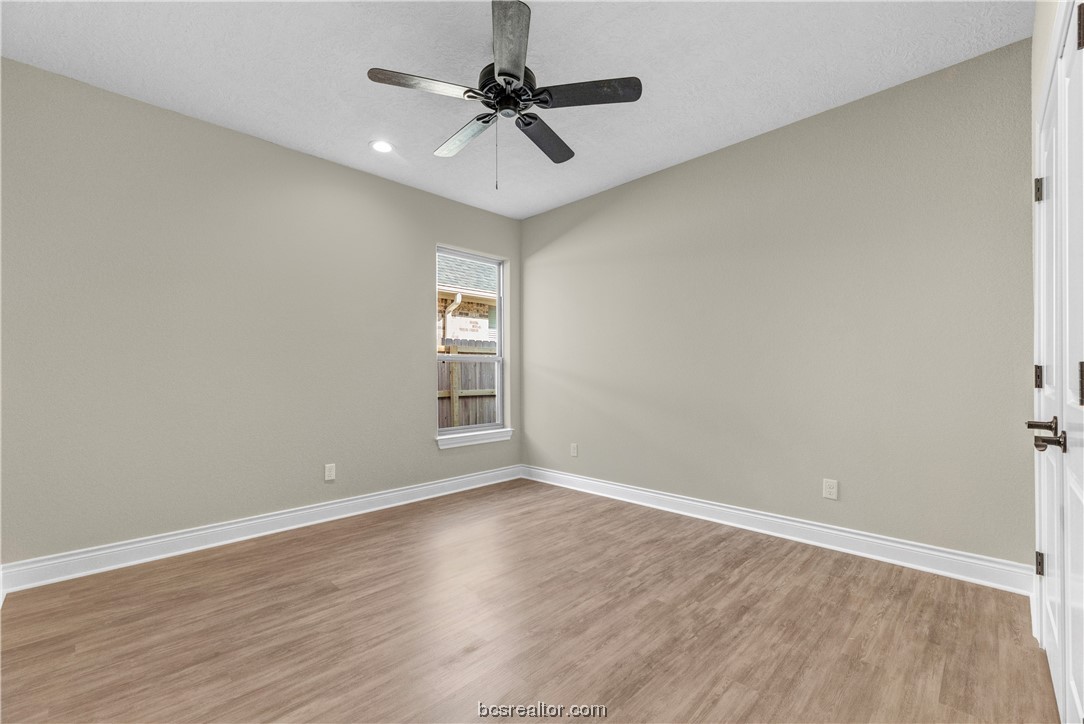 2912 Goldberg Drive Property Photo 27
