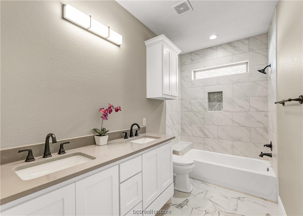 2912 Goldberg Drive Property Photo 28