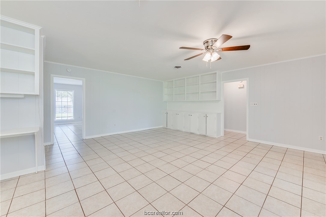 1204 Skirvanek Property Photo 10