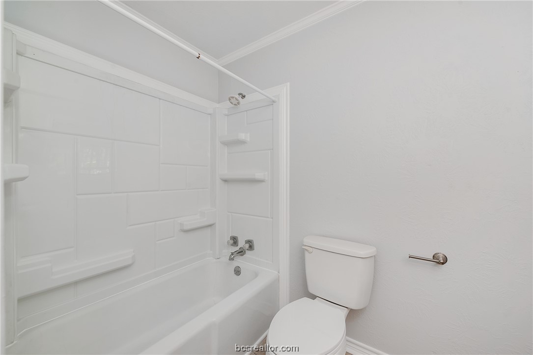 1204 Skirvanek Property Photo 15