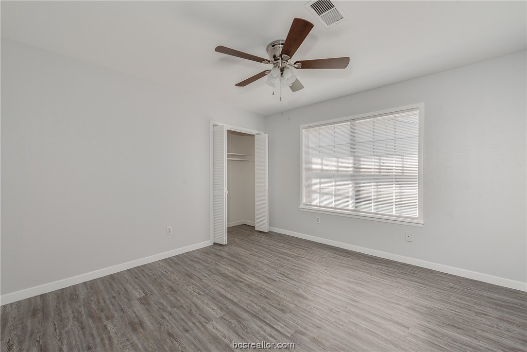 1204 Skirvanek Property Photo 18