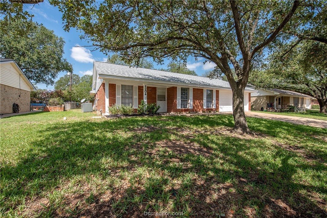 1204 Skirvanek Property Photo 21