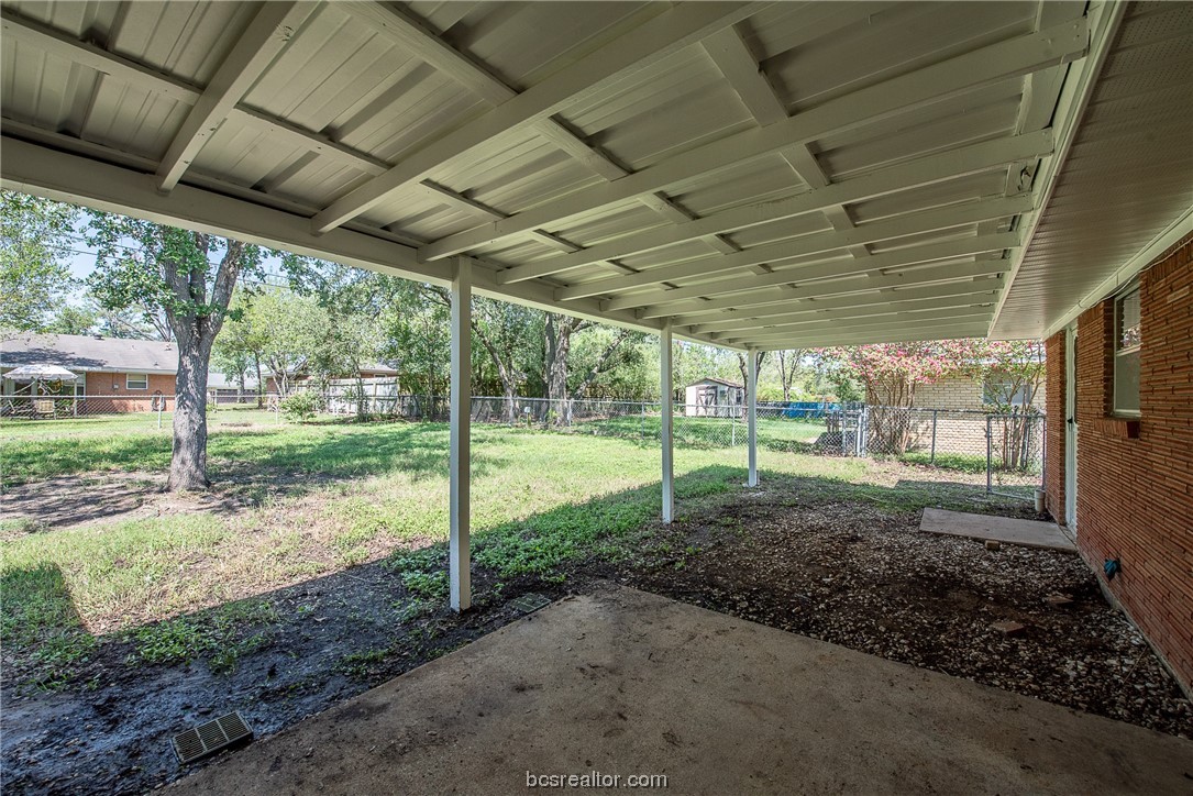 1204 Skirvanek Property Photo 22
