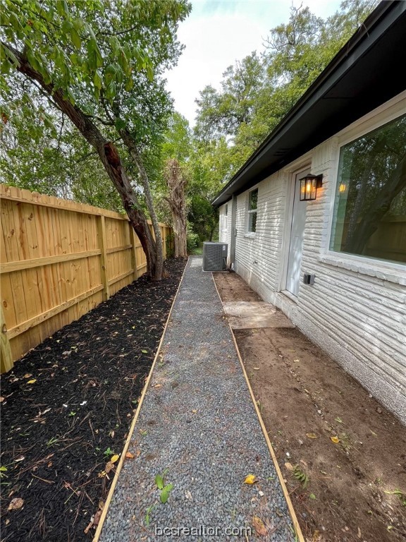 1110 Kerr St Property Photo 20