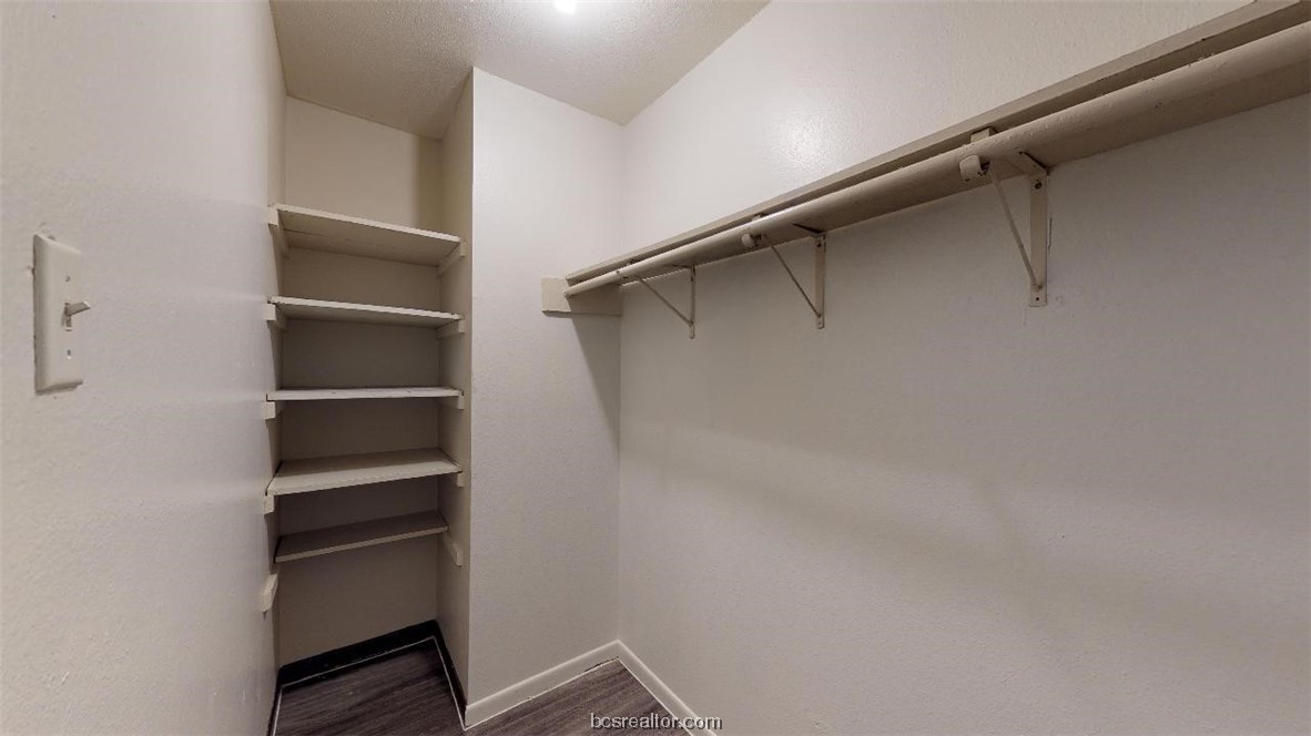 725 Pepper Tree Drive 12 Property Photo 15