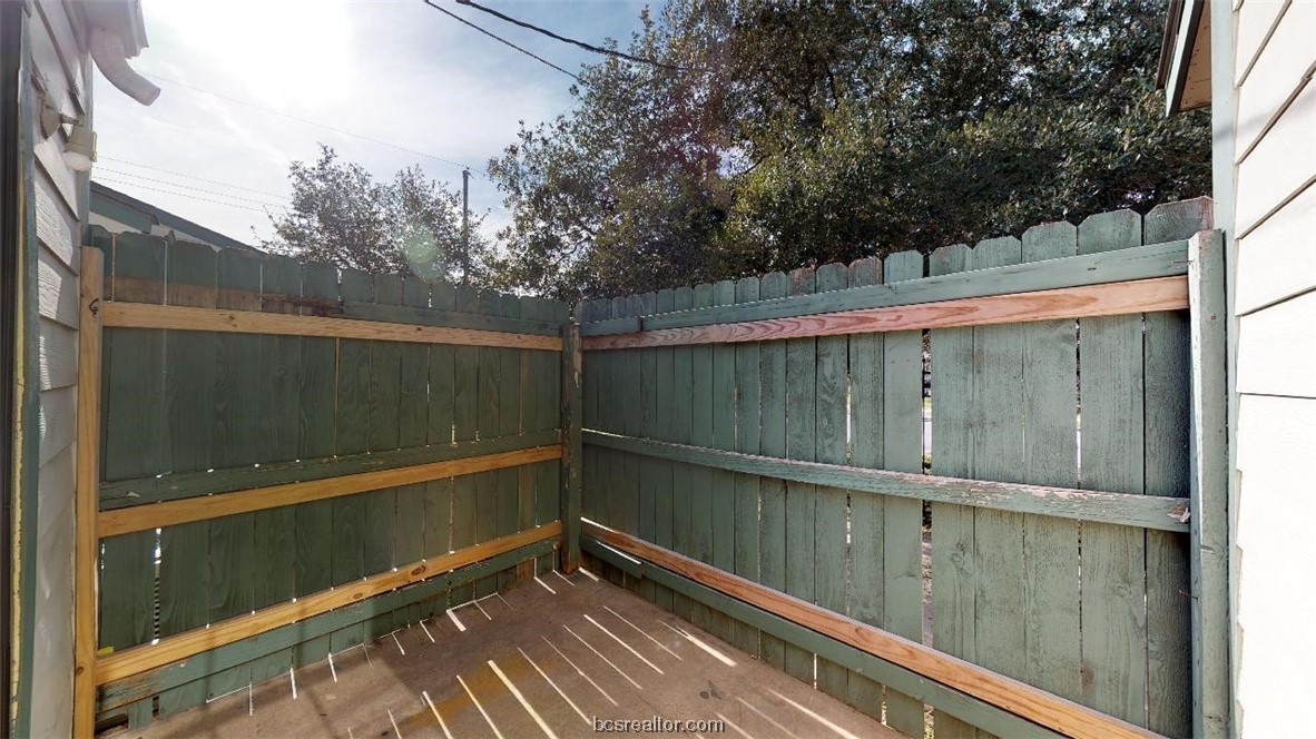 725 Pepper Tree Drive 12 Property Photo 19