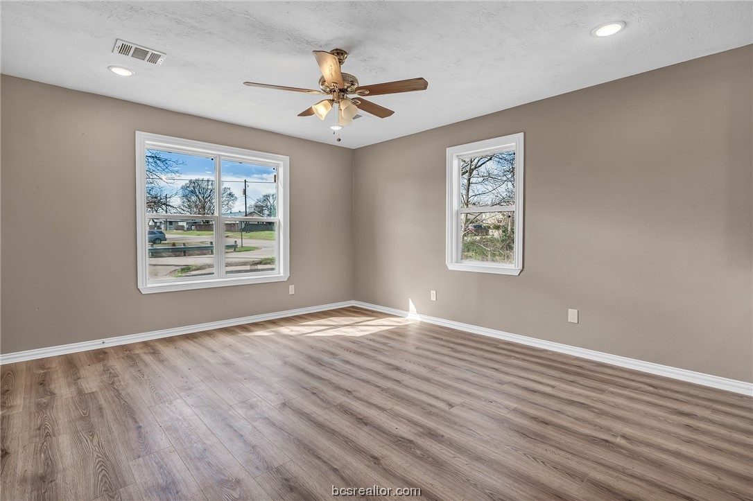 508 North O Neal Street Property Photo 5