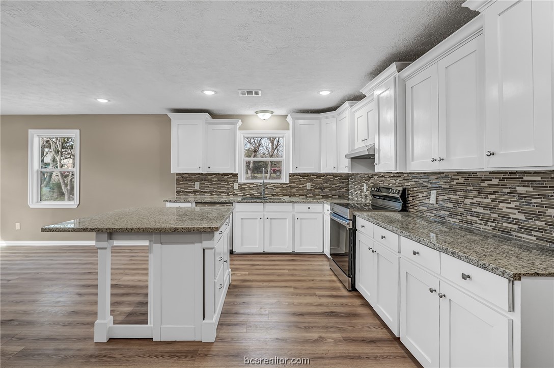 508 North O Neal Street Property Photo 10