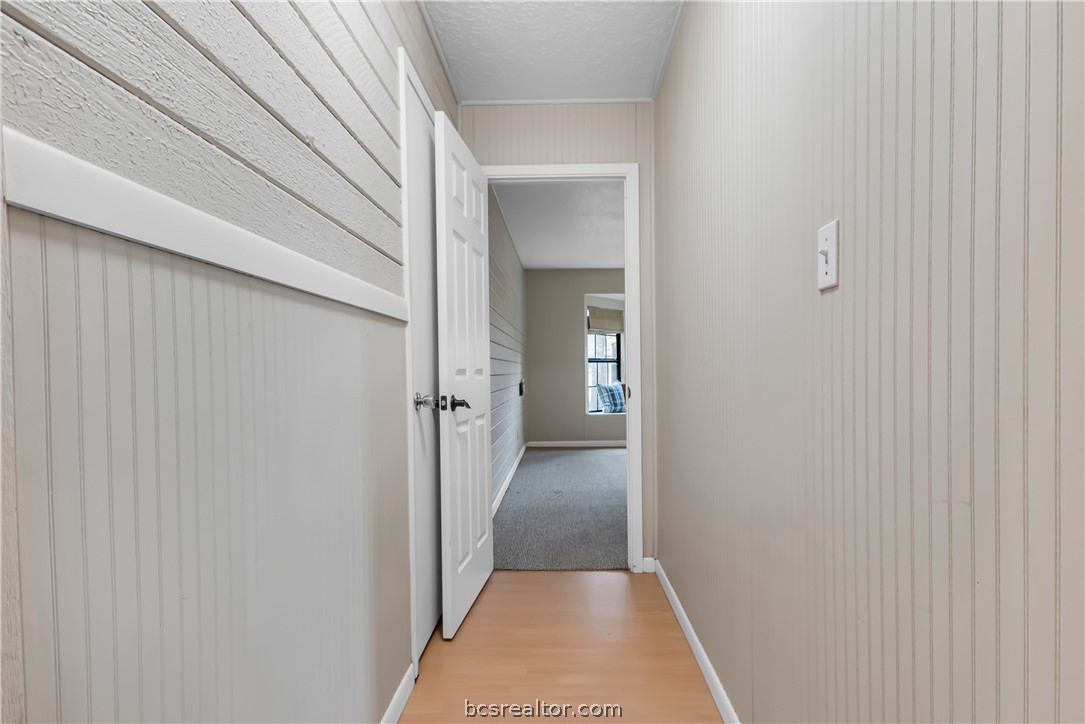 1949 County Road 347 Loop Property Photo 13