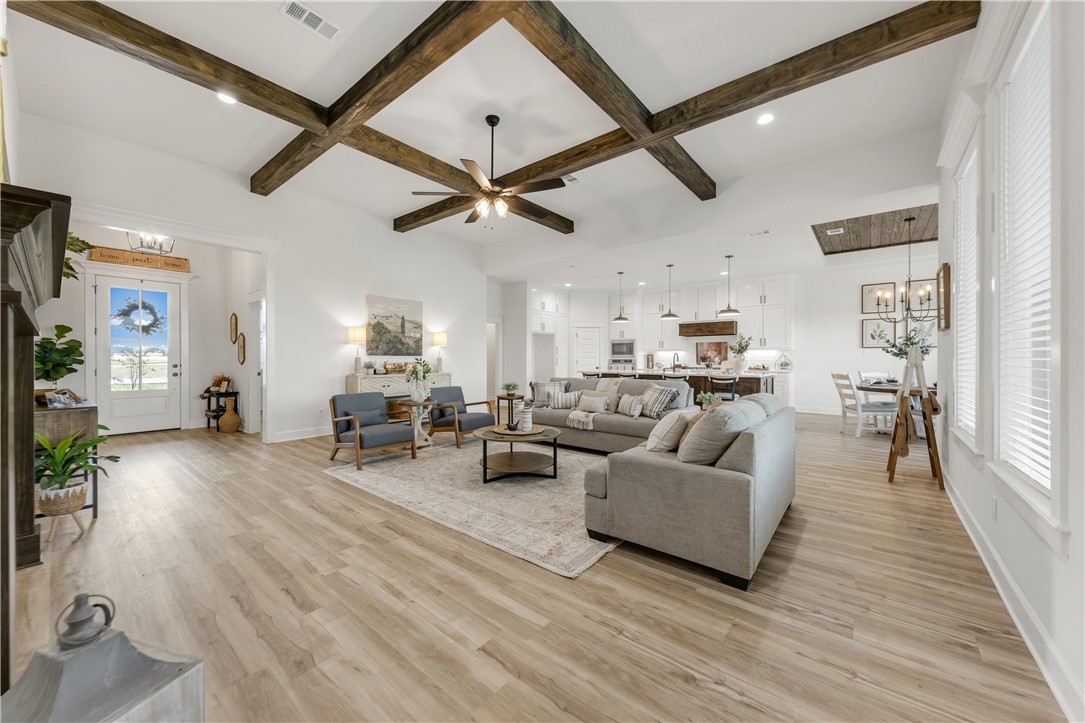 4207 Skylar Drive Property Photo 5