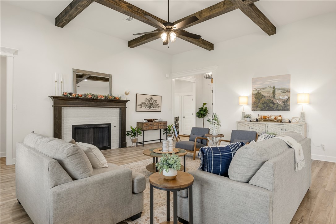 4207 Skylar Drive Property Photo 8