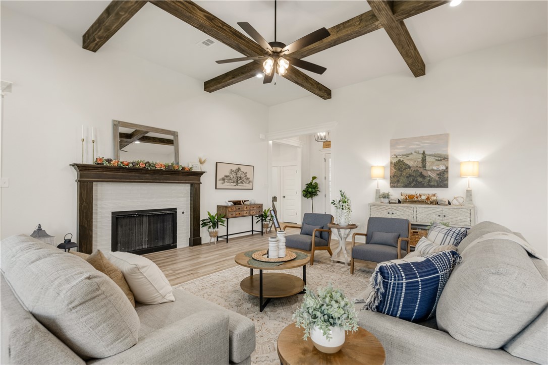 4207 Skylar Drive Property Photo 9