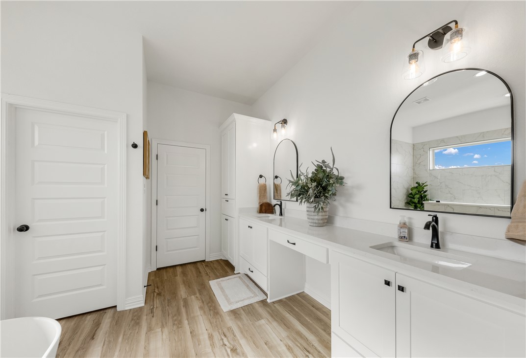 4207 Skylar Drive Property Photo 32