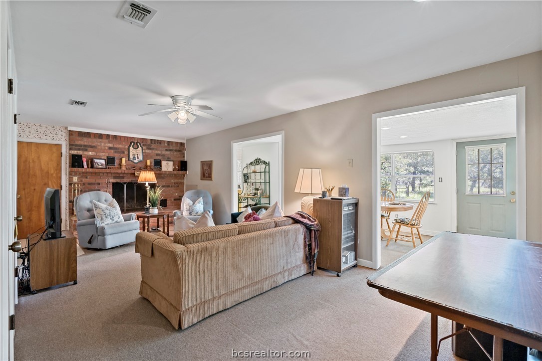 12094 Riley Green Road Property Photo 6