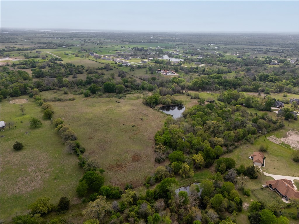 10078 Hidden Pond Drive Property Photo 6