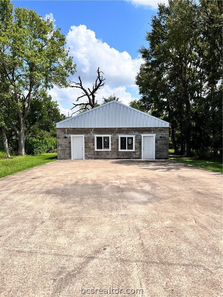 1101 West Washington Property Photo 5
