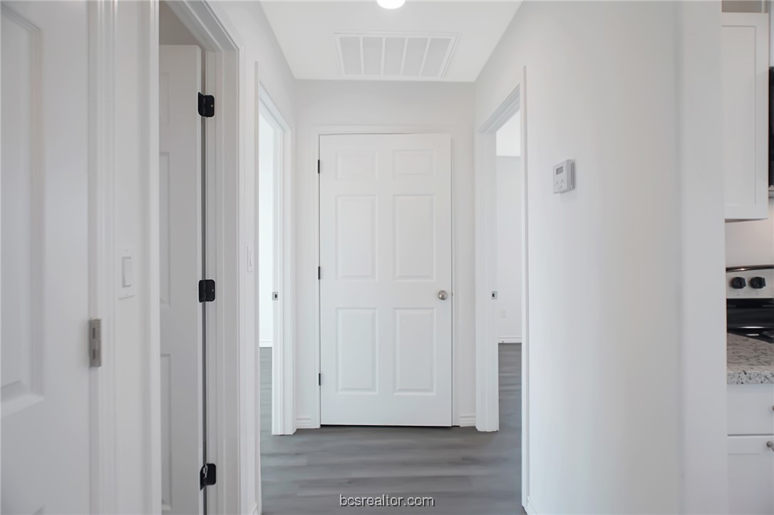1703 Pine Street Property Photo 11