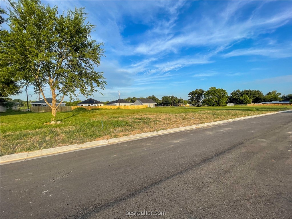 1703 Pine Street Property Photo 25