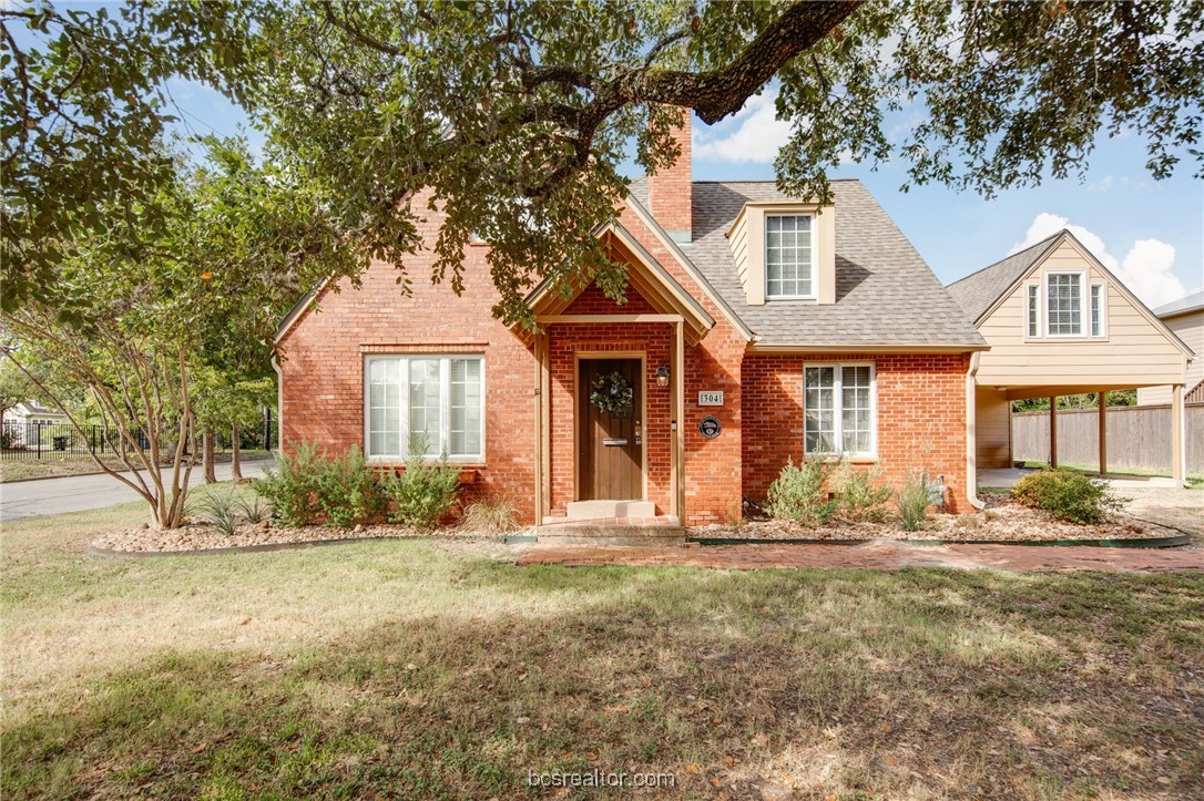 304 Ayrshire Street Property Photo