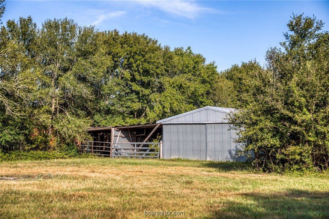 2076 County Road 127 Property Photo 33
