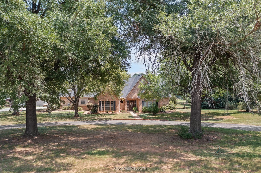 1119 Fm 2712 Property Photo 3