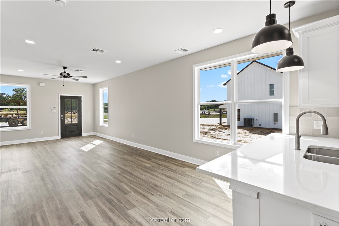 11044/11048 Breedlove Road Property Photo 11