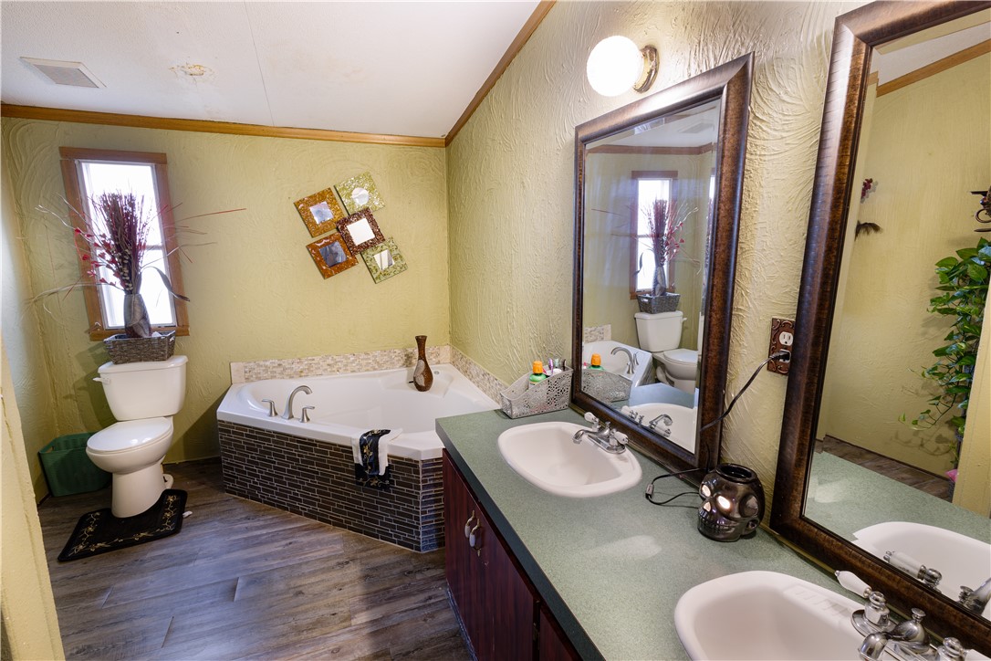 1604 Congo Street Property Photo 5