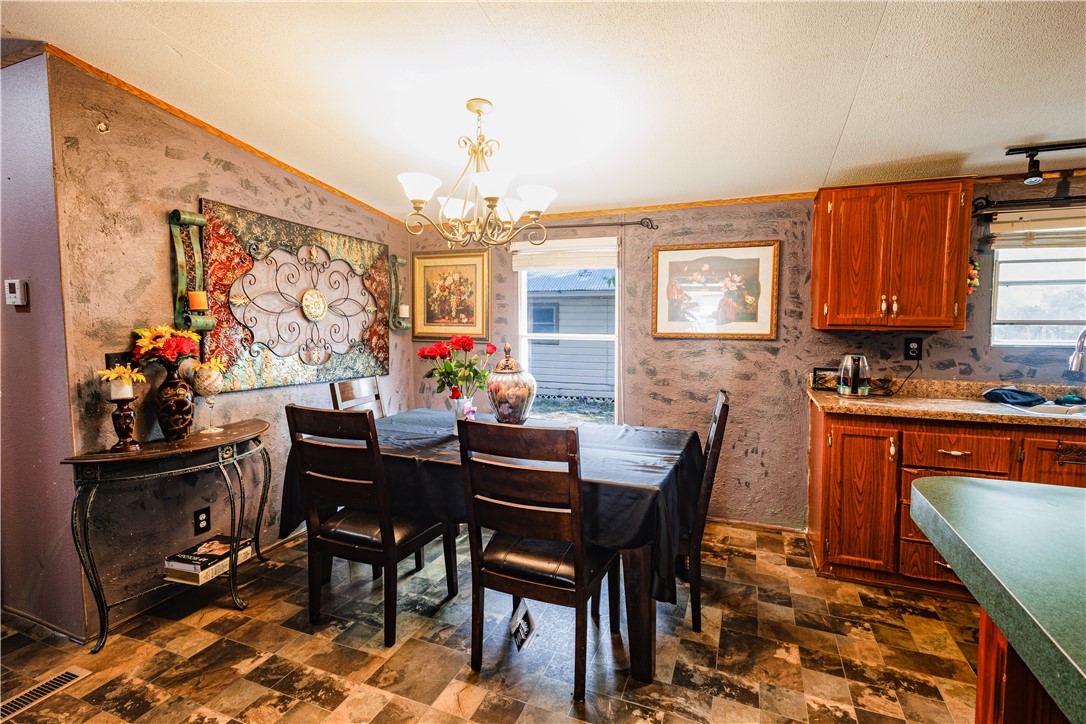 1604 Congo Street Property Photo 6